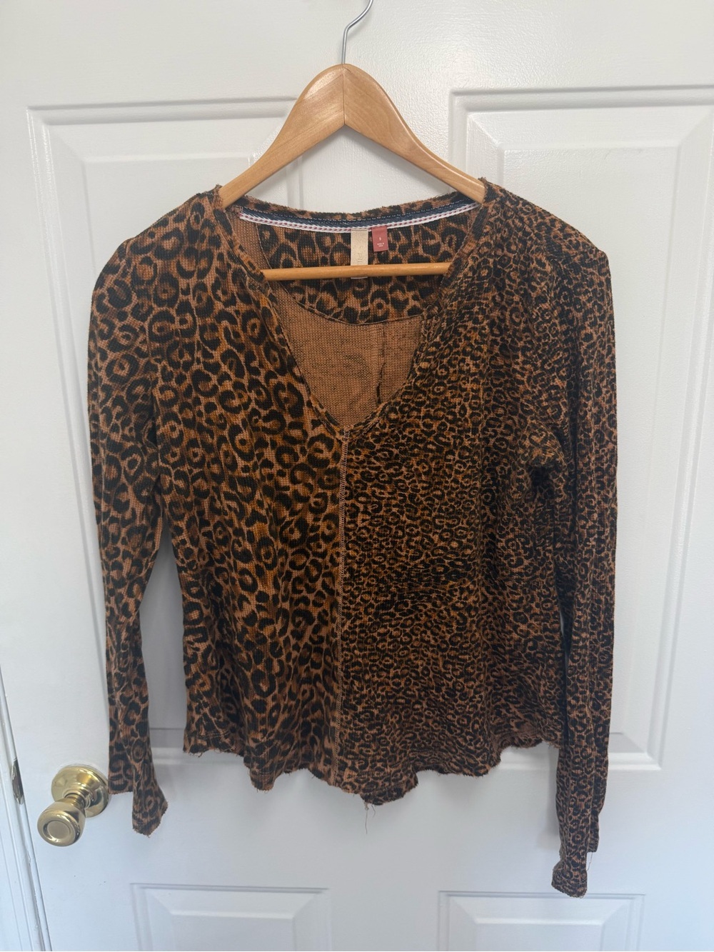 Pilcro Anthropologie Leopard Print Long Sleeve Thermal Shirt Size Small